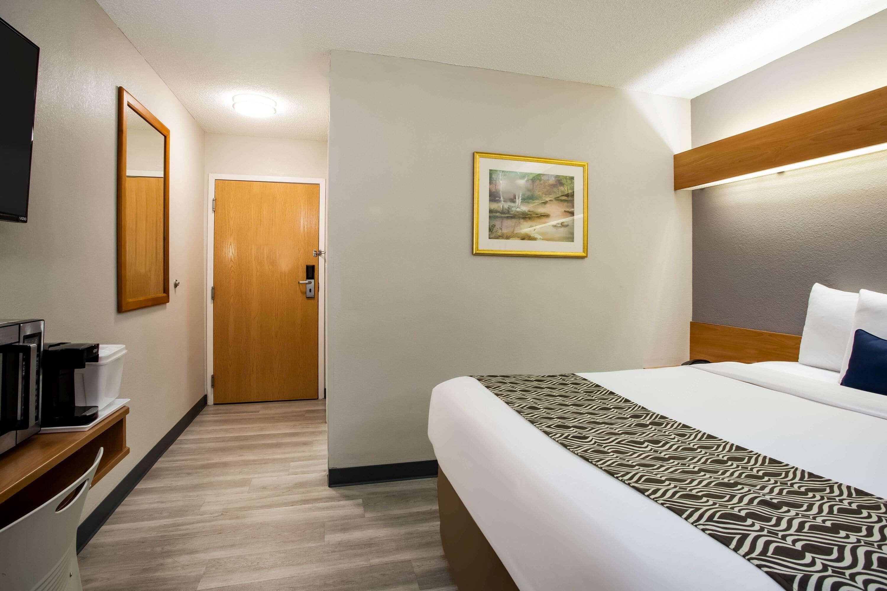 Microtel Inn & Suites By Wyndham Southern Pines Pinehurst Εξωτερικό φωτογραφία