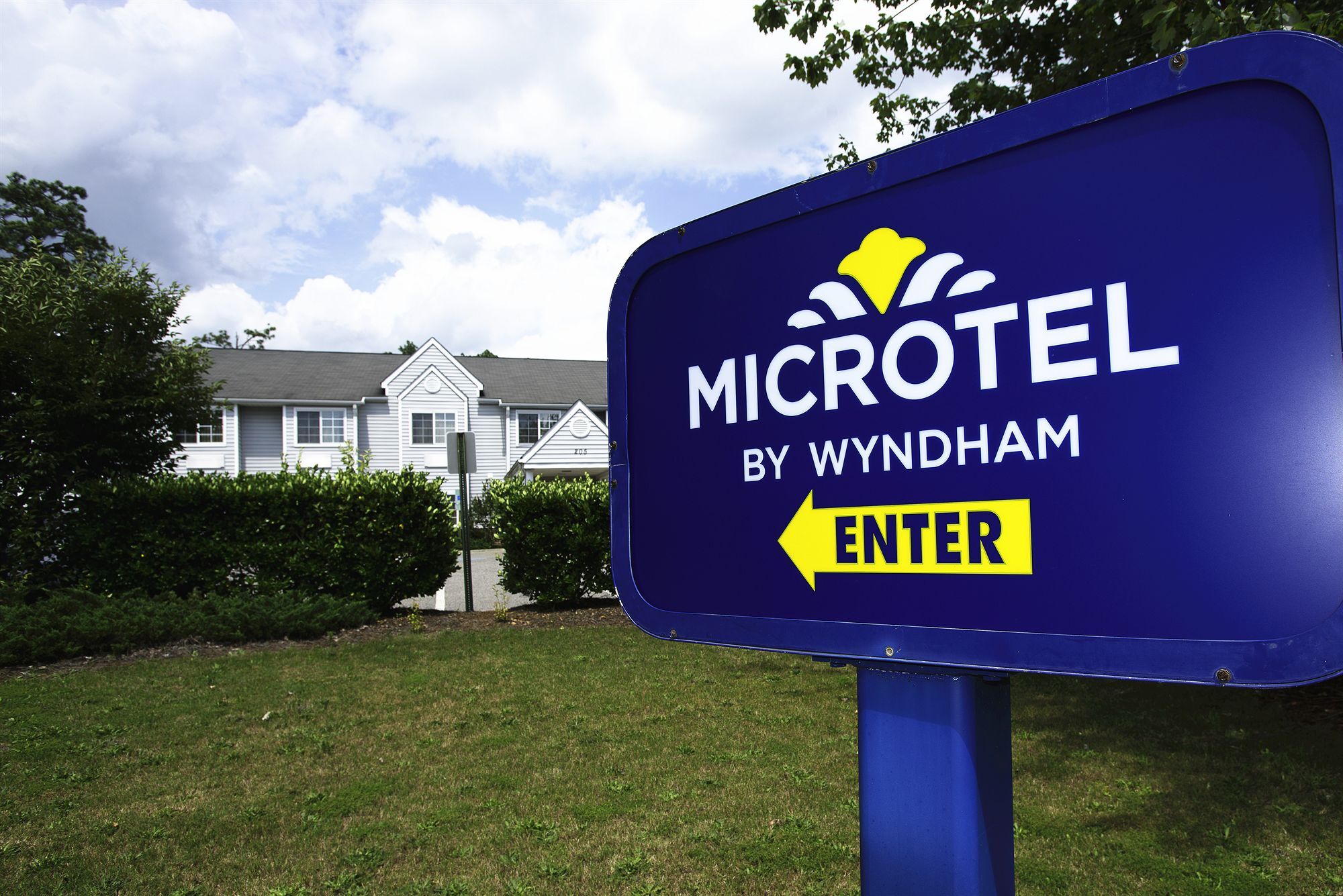 Microtel Inn & Suites By Wyndham Southern Pines Pinehurst Εξωτερικό φωτογραφία